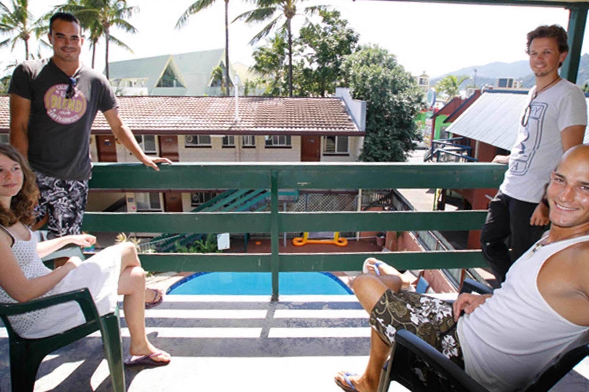 The Hostel, Airlie Beach Exterior foto