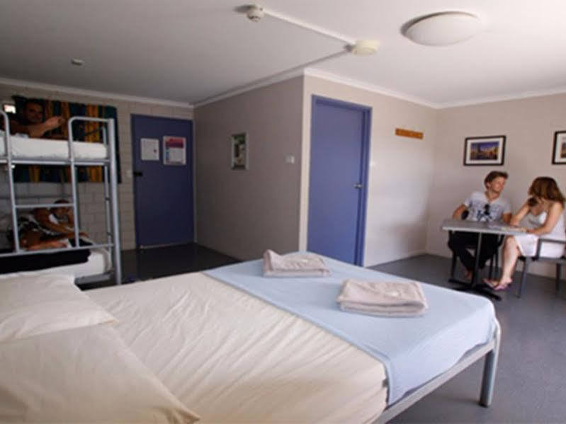 The Hostel, Airlie Beach Exterior foto